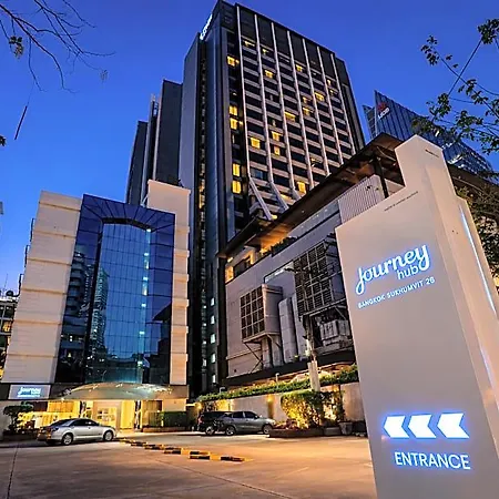 Journeyhub Sukhumvit Bangkok 26