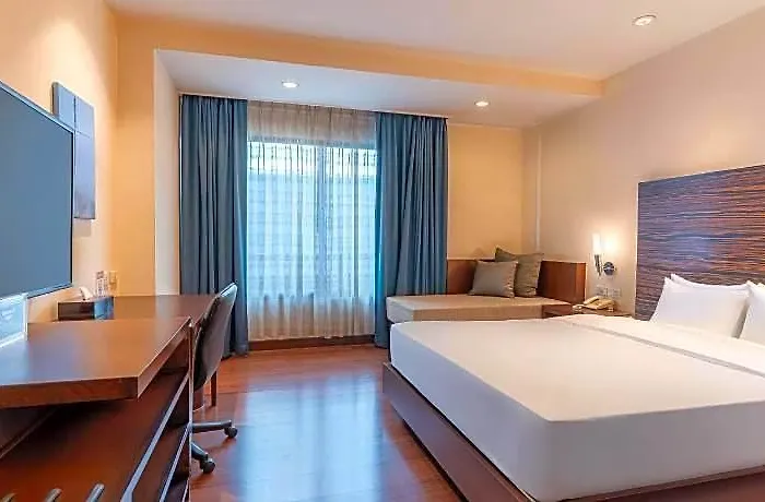 Hotel Journeyhub Sukhumvit 26