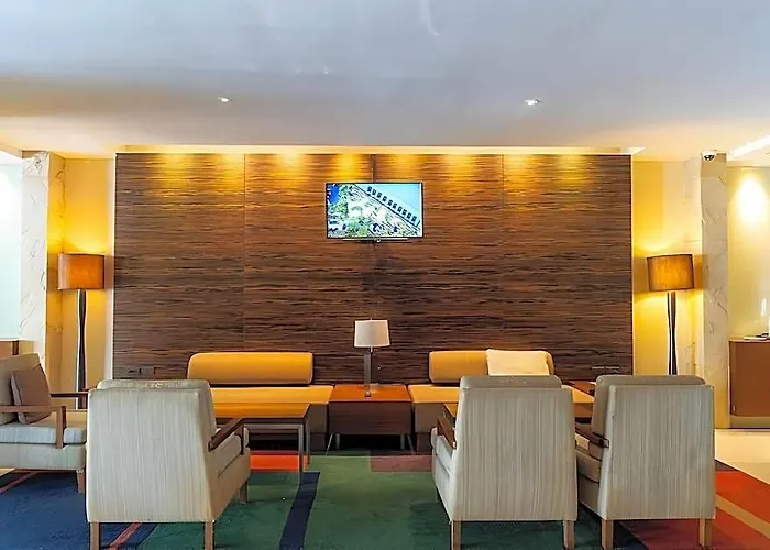 Journeyhub Sukhumvit 26 4*
