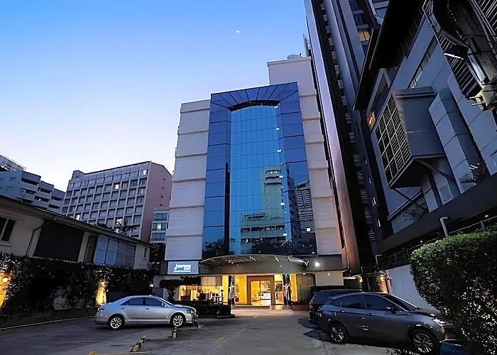 Journeyhub Sukhumvit 26
