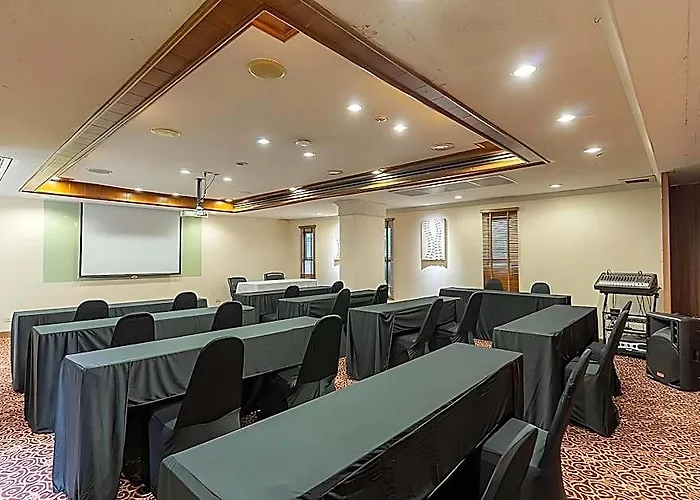 Journeyhub Sukhumvit 26 Hotel Bangkok